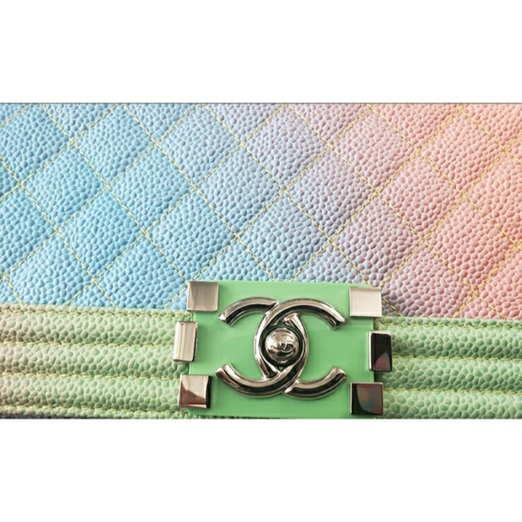 💗CHANEL💗 Extremely Rare‼ - Picture 9 of 12